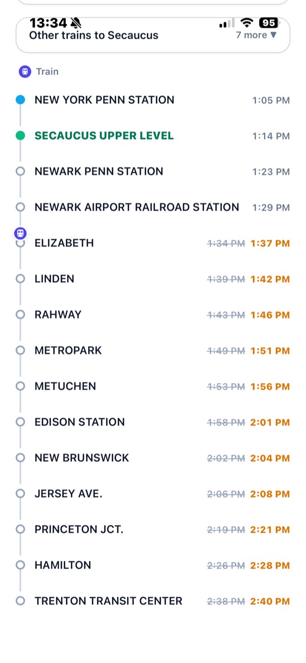 Live train position with visual delay predictions