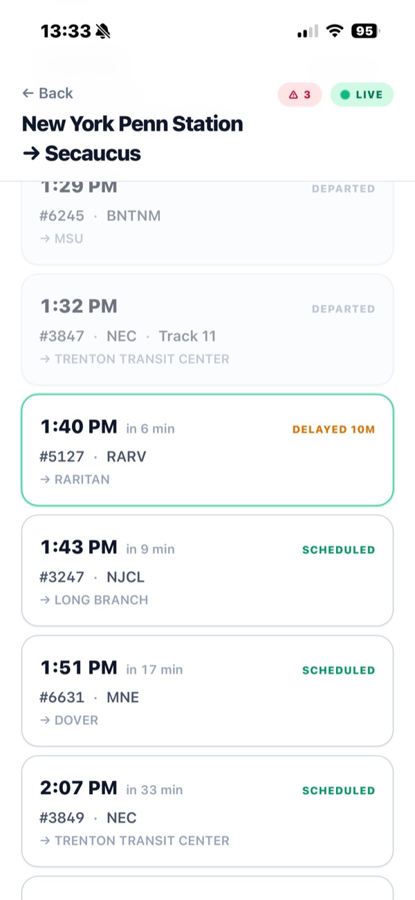 Train list with live track numbers and time updates